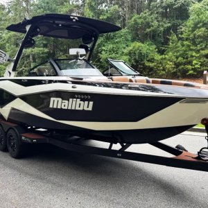 Image: 2020-2022 Malibu Wakesetter LSV 25 Boat Tint Kit